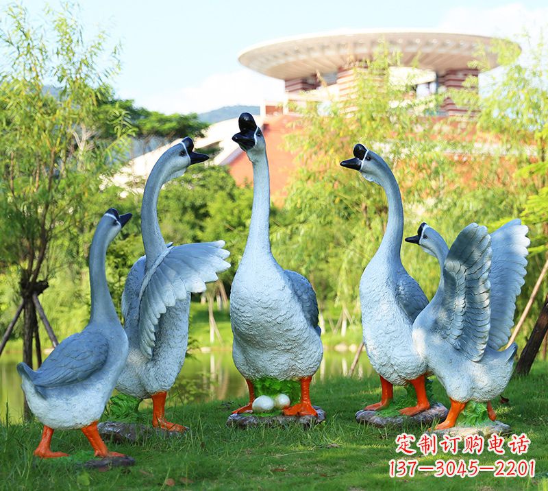 泉州树脂工艺品玻璃钢雕塑商场美陈户外园林景观装饰品仿真动物鹅摆件