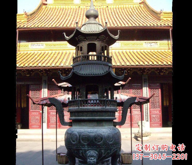 泉州寺庙景观香炉铜雕