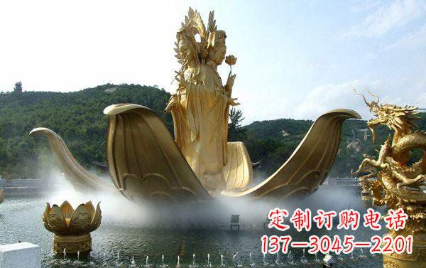 泉州寺庙三面观音雕像