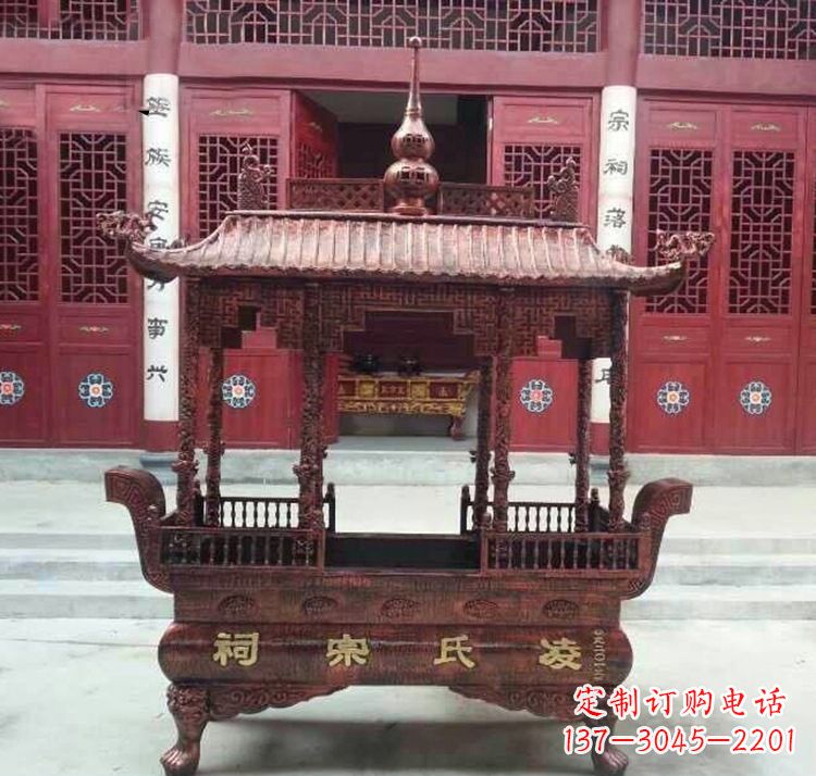 泉州寺庙香炉铜雕