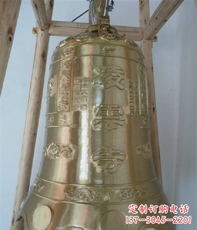 泉州寺庙铸铜钟雕塑 (2)