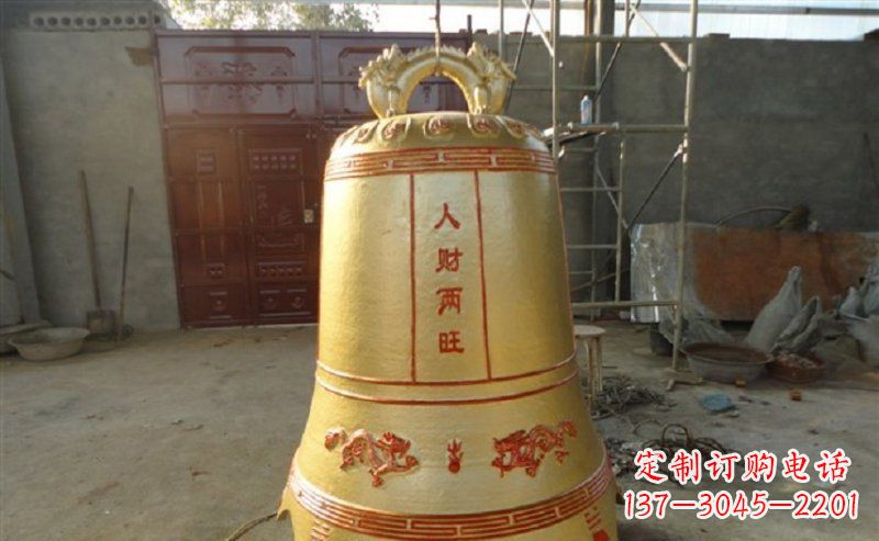 泉州寺庙铸铜钟雕塑