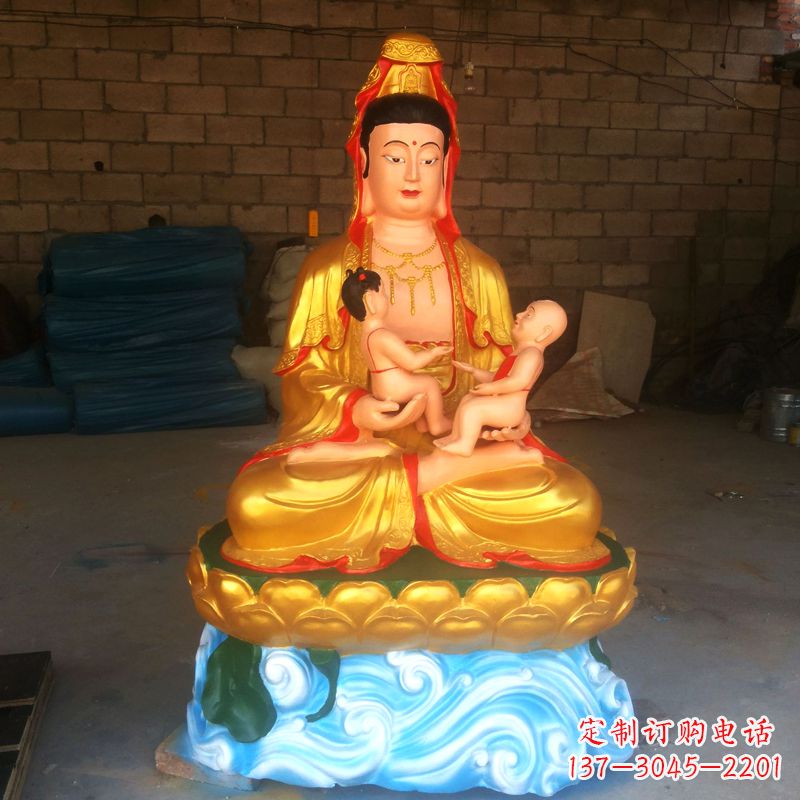 泉州送子观音彩绘漆金雕塑