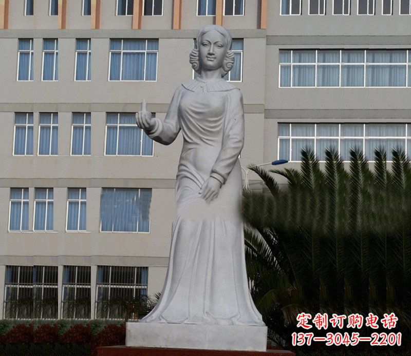 泉州提灯天使弗洛伦斯·南丁格尔石雕 (2)