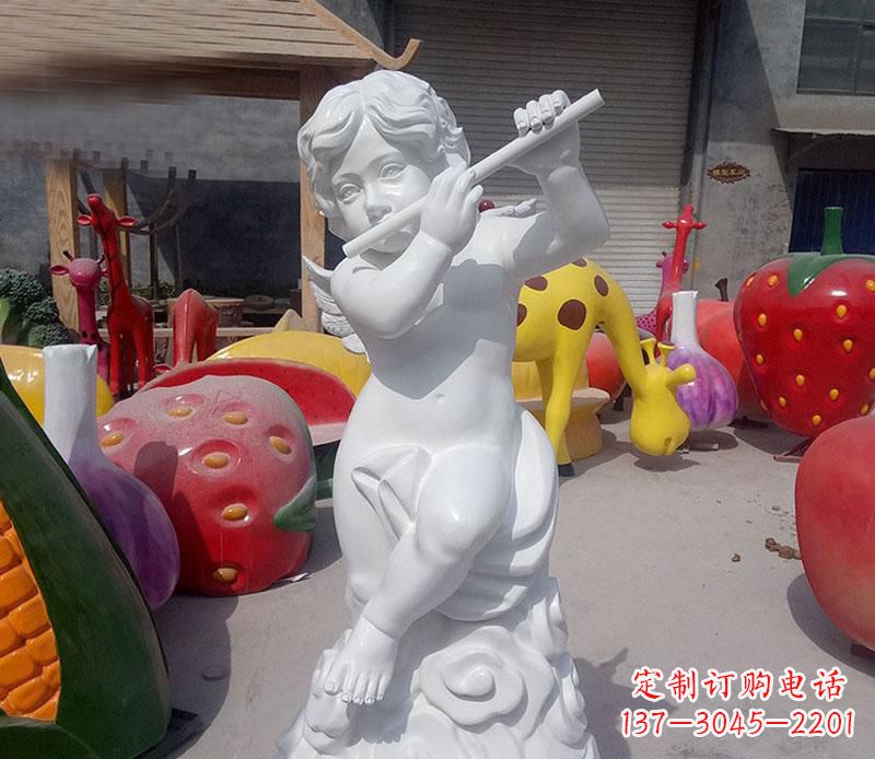 泉州天使吹笛人物石雕