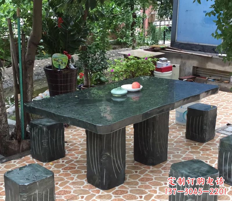 泉州庭院长方形石桌凳雕塑