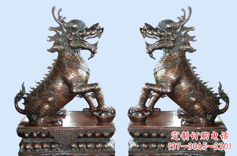泉州铜雕踩元宝招财麒麟