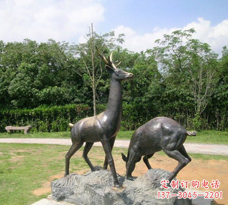 泉州铜雕动物梅花鹿