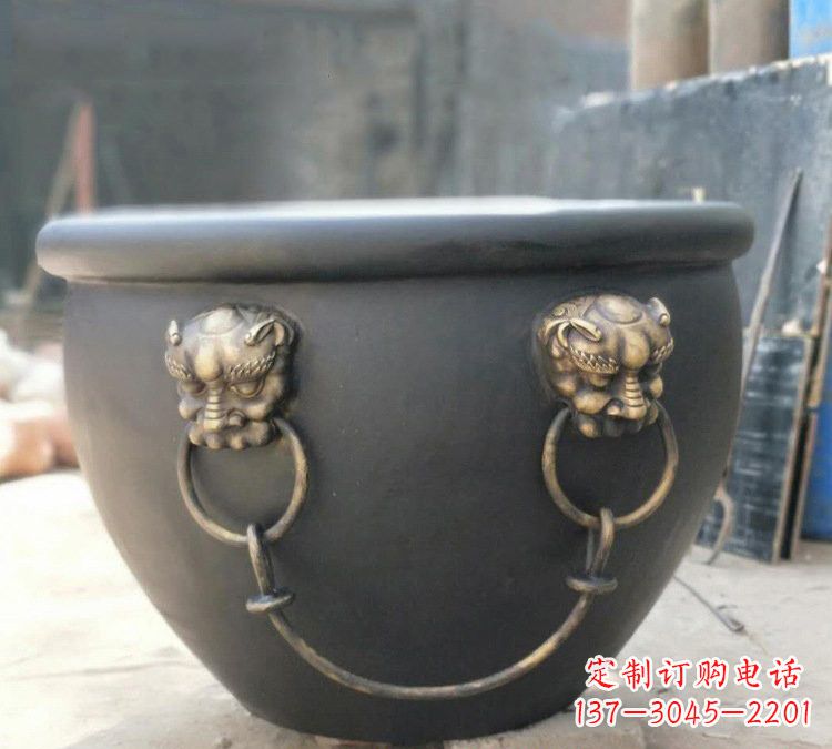 泉州铜雕故宫水缸