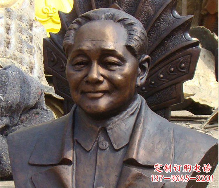 泉州铜雕广场邓小平肖像雕塑