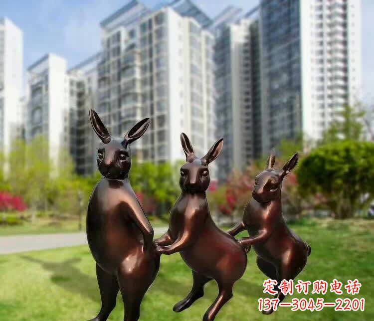 泉州铜雕广场动物兔子