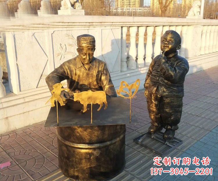 泉州铜雕画糖人的人物
