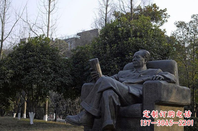 泉州铜雕毛泽东伟人雕塑