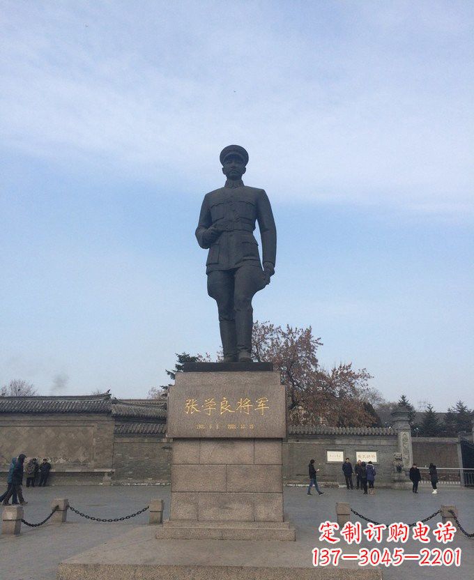 泉州铜雕张学良近代名人雕塑