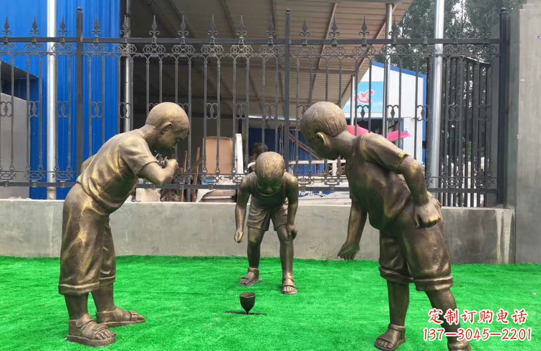 泉州玩陀螺儿童铜雕塑