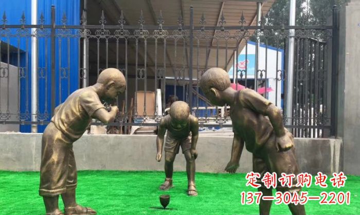 泉州玩陀螺儿童铜雕