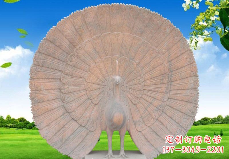 泉州晚霞红开屏孔雀雕塑