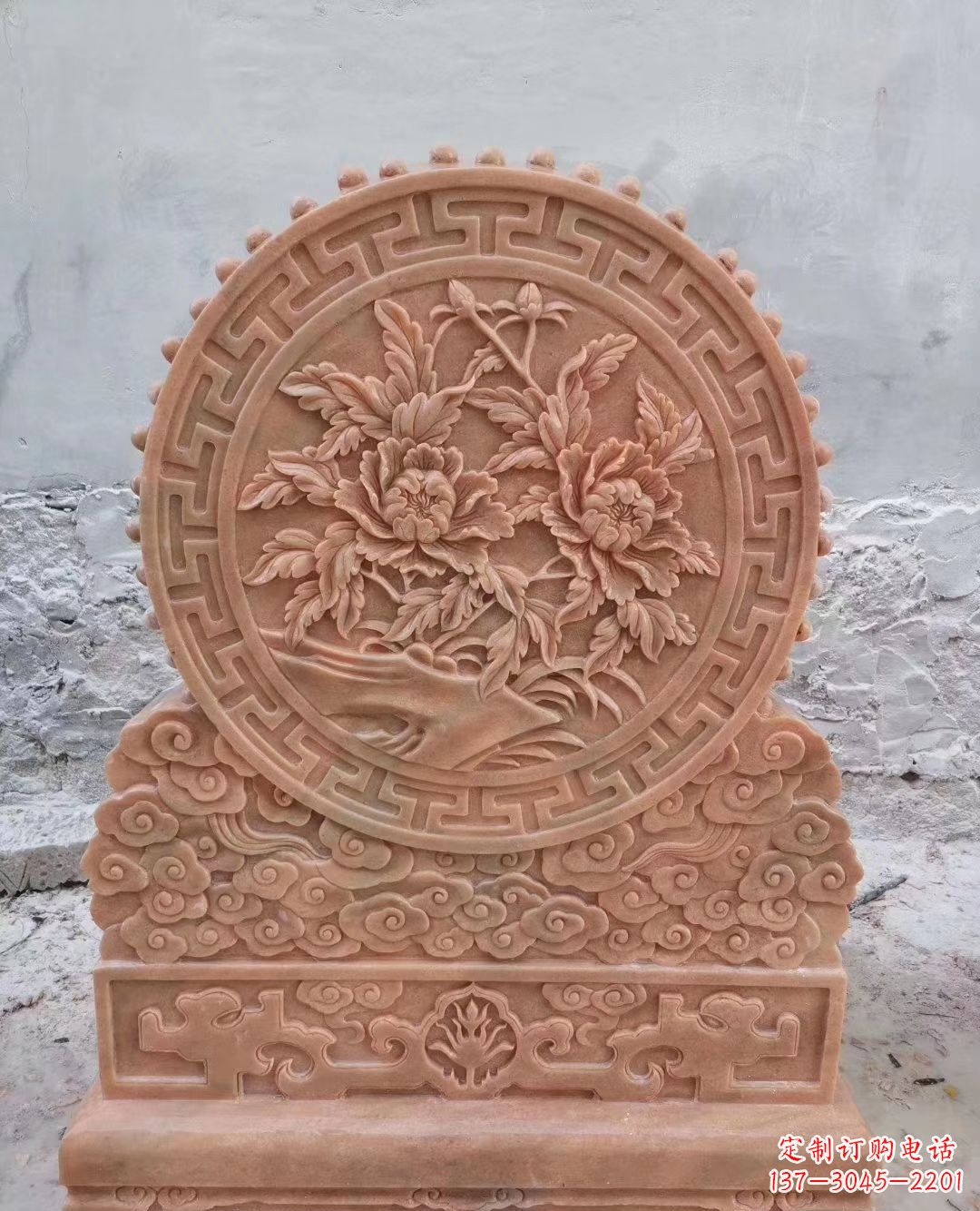 泉州晚霞红牡丹花浮雕石门墩