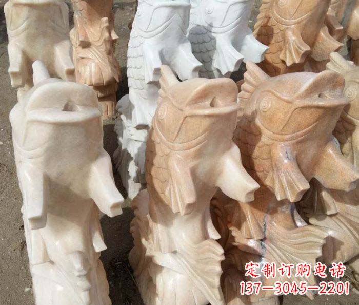 泉州晚霞红喷水鲤鱼庭院石雕