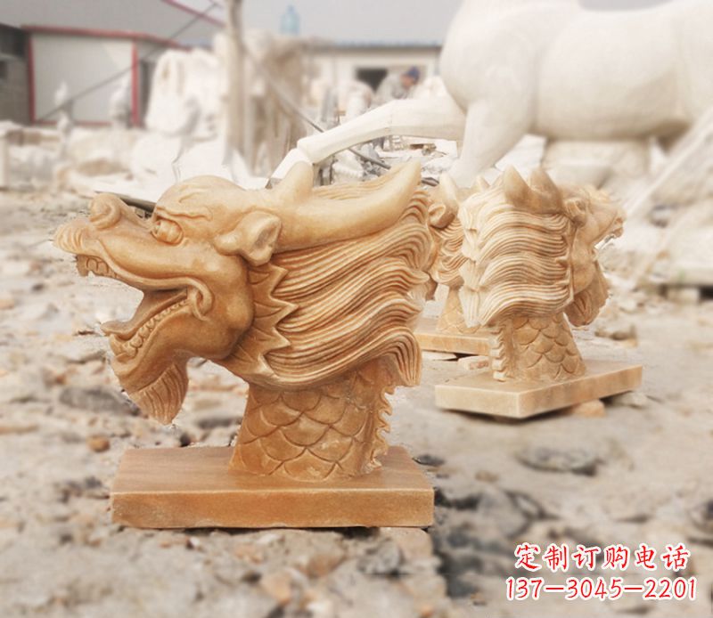 泉州晚霞红喷水龙头雕塑