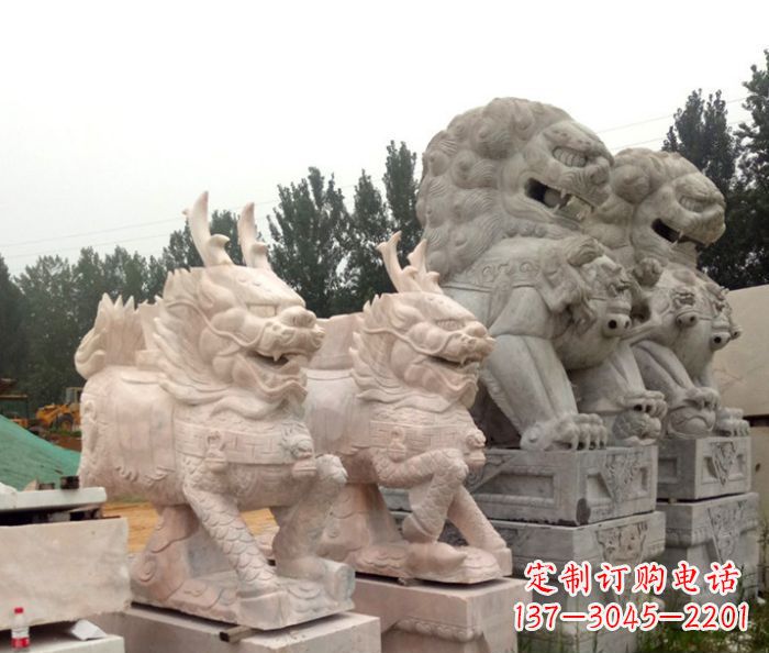 泉州晚霞红瑞兽麒麟石雕