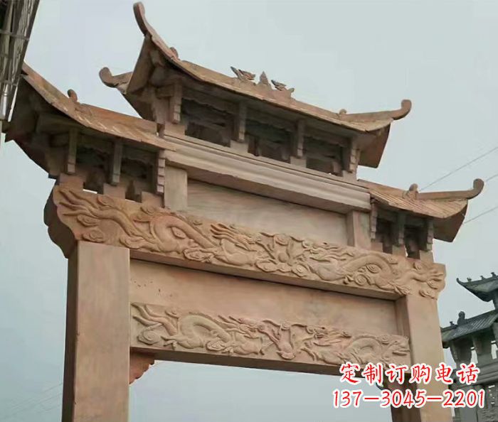 泉州晚霞红石雕单门牌坊