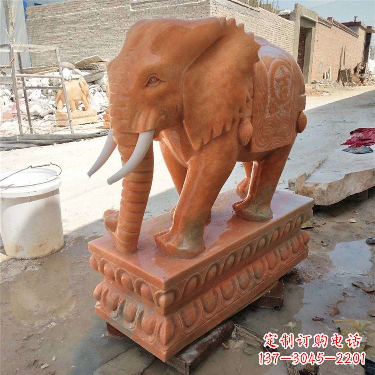 泉州晚霞红石雕大象