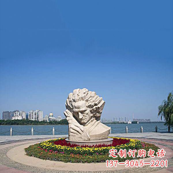 泉州维也纳古典乐派代表人物世界知名音乐家贝多芬石雕景区景观雕像