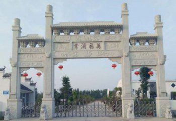 泉州独特艺术风格的农村三门牌坊石雕