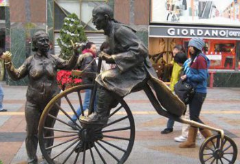 泉州骑自行车铜雕，精美的艺术礼物