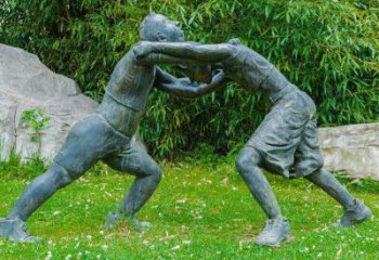 泉州摔跤运动小孩公园草坪铜雕