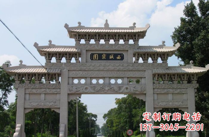 泉州西城寝园三门五楼石雕牌坊