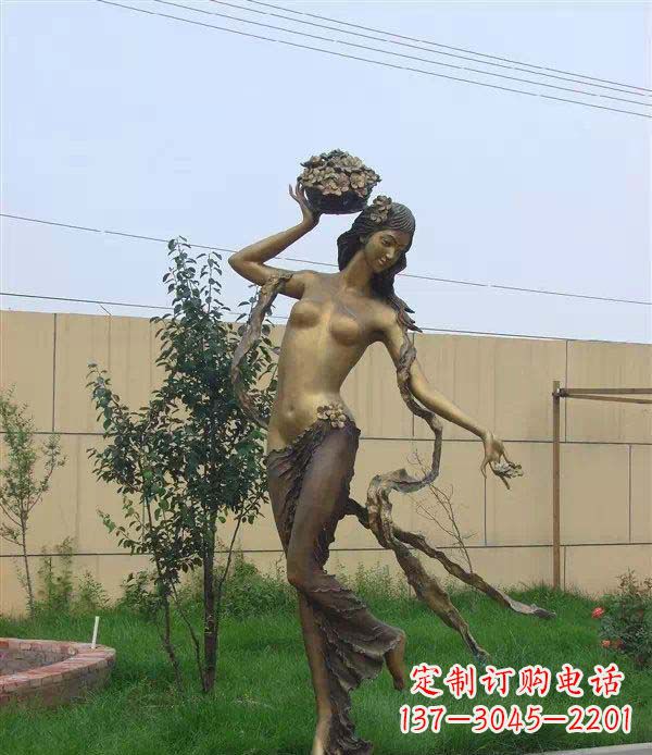 泉州西方美女公园人物铜雕