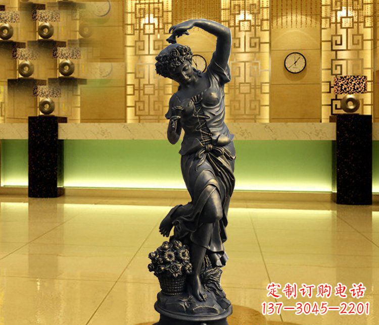 泉州西方女人别墅景观铜雕