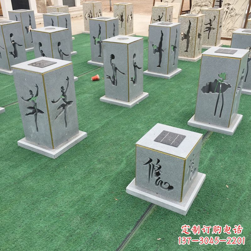 泉州现代镂花石灯