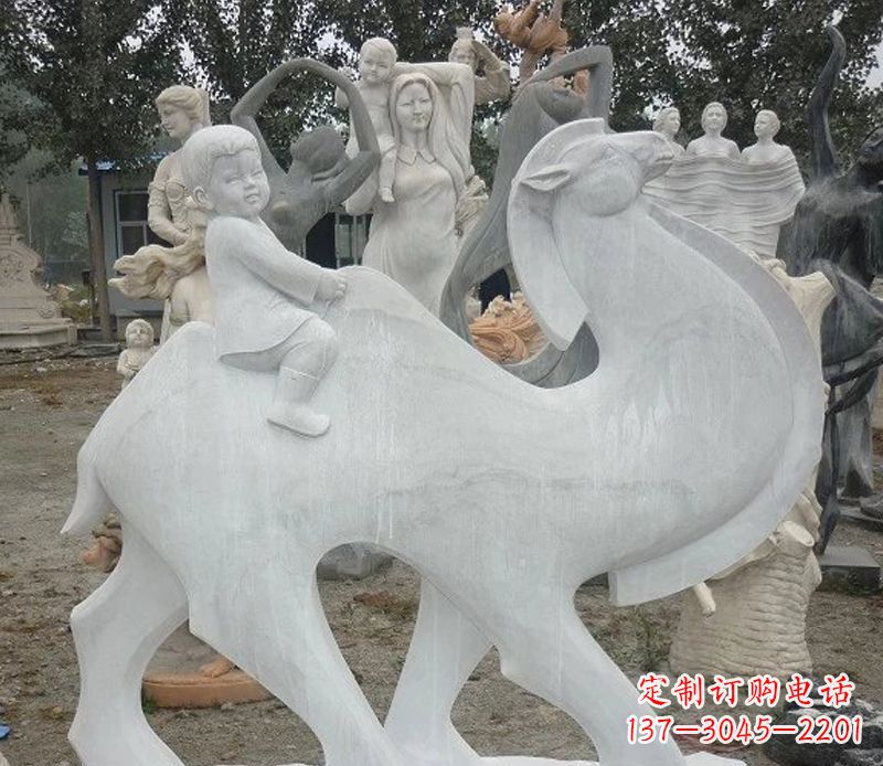 泉州小孩骑骆驼石雕
