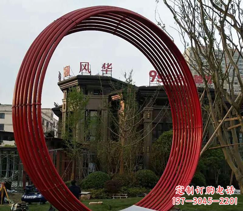 泉州小区不锈钢圆环景观雕塑