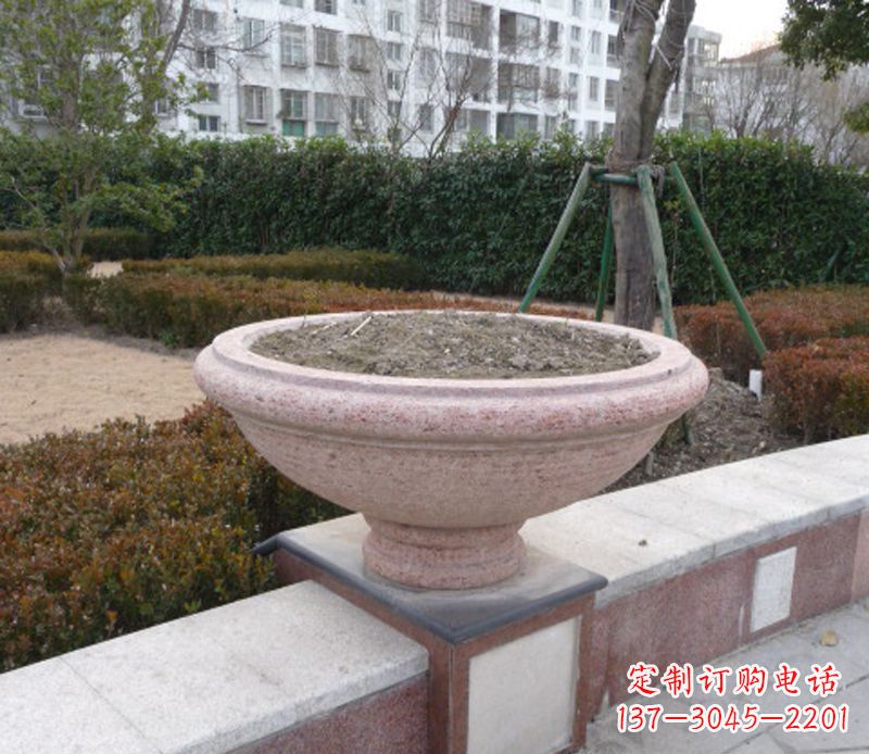 泉州小区花盆石雕