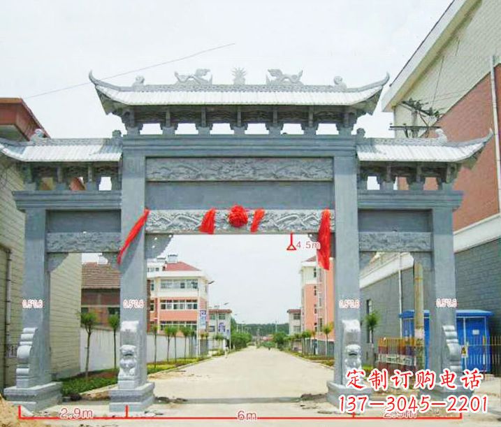 泉州小区三门牌坊石雕
