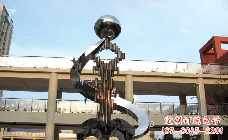 泉州校园不锈钢抽象钥匙和书籍雕塑