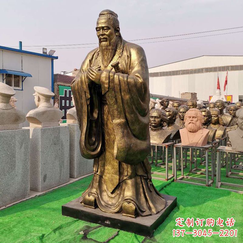 泉州校园的孔子石雕像