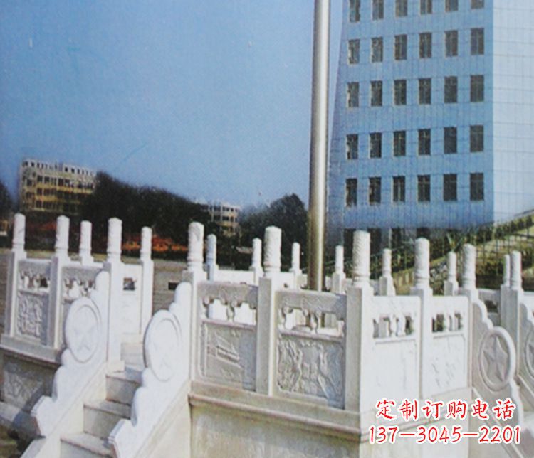 泉州校园汉白玉升旗台景观石雕
