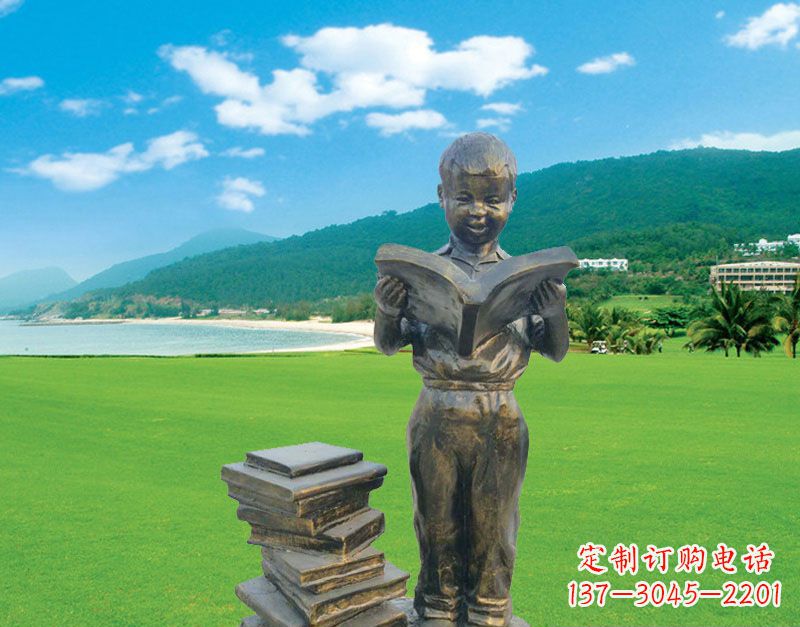 泉州校园看书的小男孩雕塑