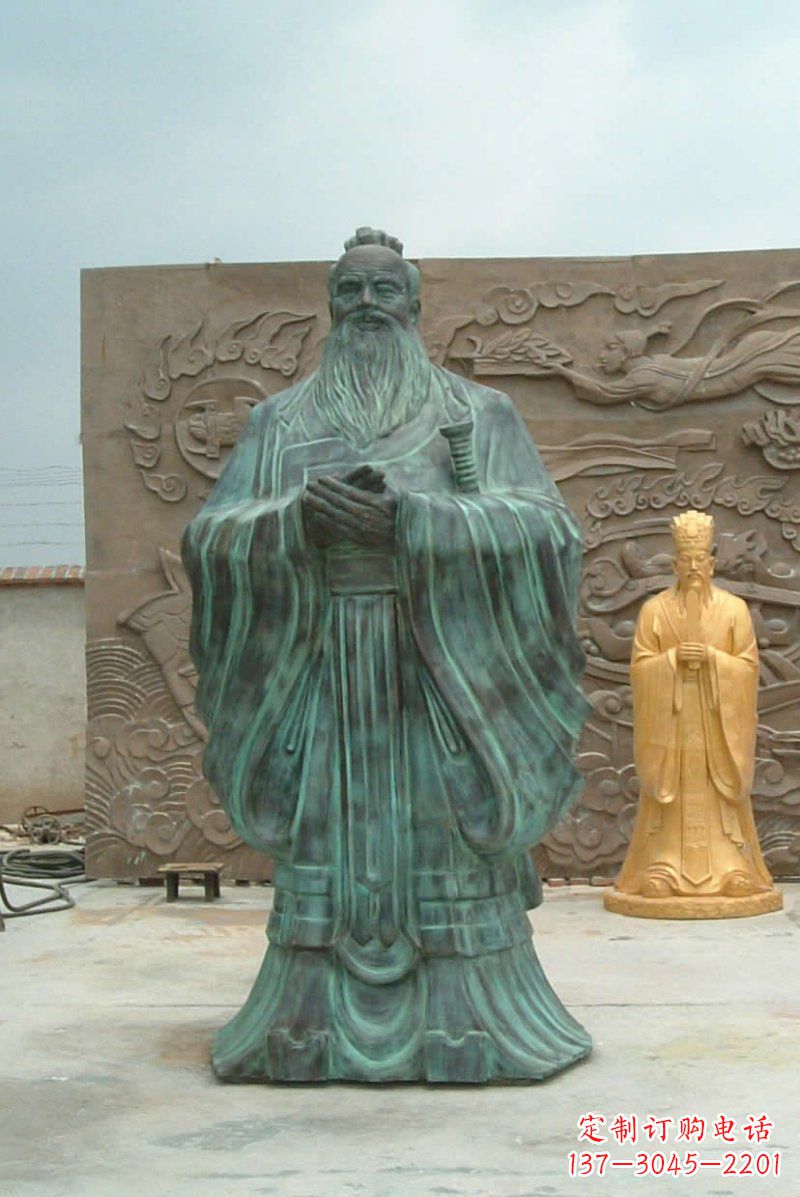泉州校园青铜仿古孔子