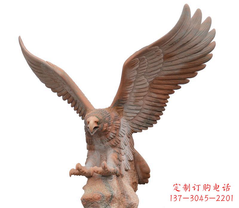 泉州雄鹰展翅石雕