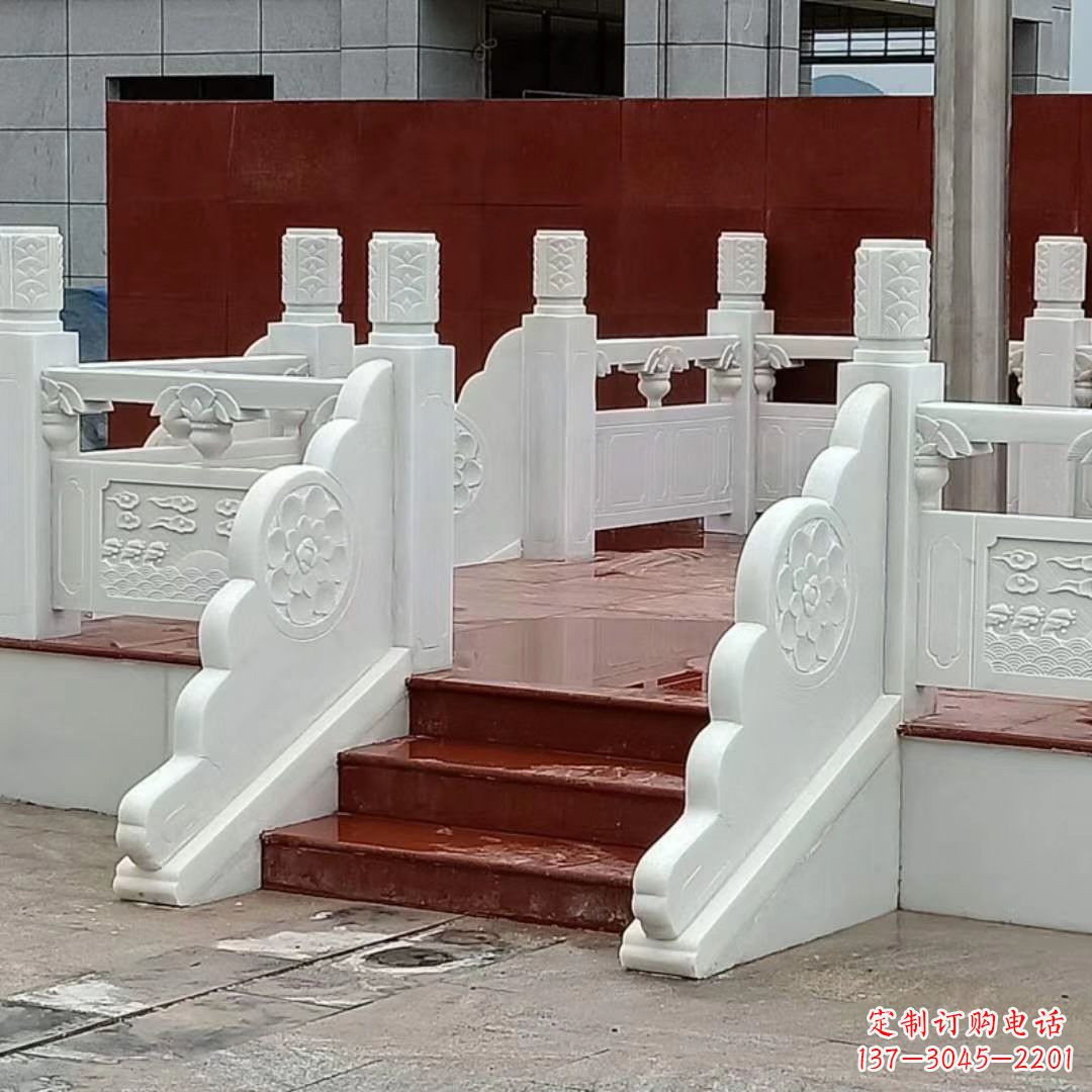 泉州学校校园国旗台石雕