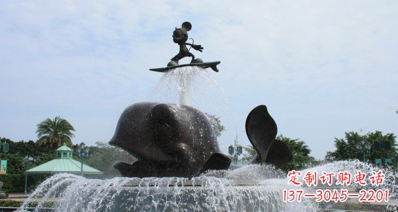 泉州游乐园鲸鱼喷泉和米老鼠景观铜雕