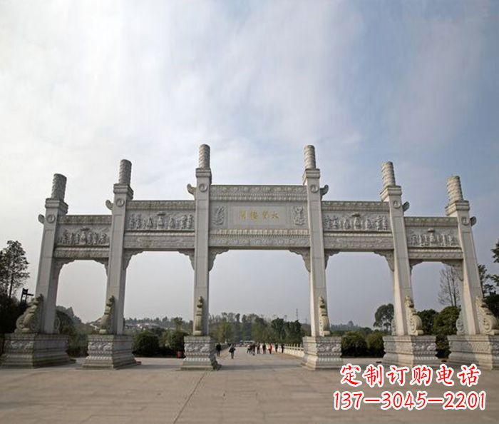 泉州园林景观五门石雕牌坊