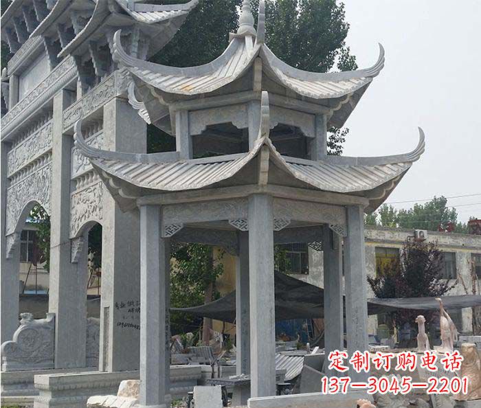泉州园林双层石雕凉亭