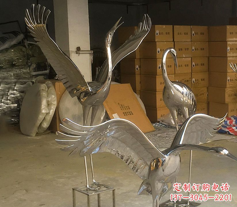 泉州园林云中仙鹤不锈钢雕塑
